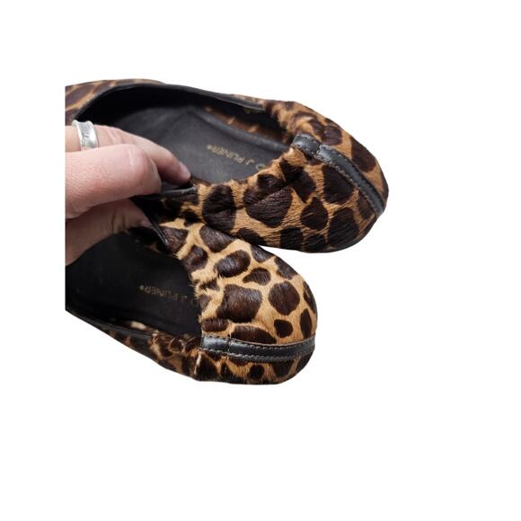 Donald Pliner 6.5 Boli Leopard Calf Hair Ballet Flat Casual Career Elastic - Picture 5 of 6